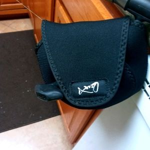 Water prof velcro reel covers fits up to a 8000